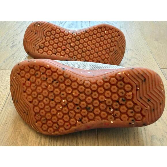 Whitin Children's Size 9.5/10 Shoes - Picture 5 of 5